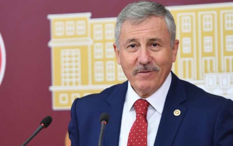 Saadet Partili Özdağ: Sahte vaatlere kanmayın! Saadet Partili Özdağ: Sahte vaatlere kanmayın!