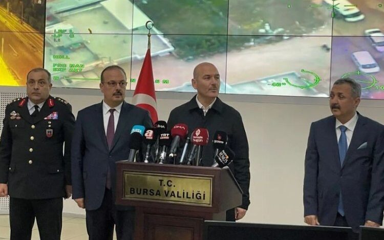 Bursa’da 1,5 ay sonra ikinci ‘kökünü kurutma’ operasyonu: 95 gözaltı Bursa’da 1,5 ay sonra ikinci ‘kökünü kurutma’ operasyonu: 95 gözaltı