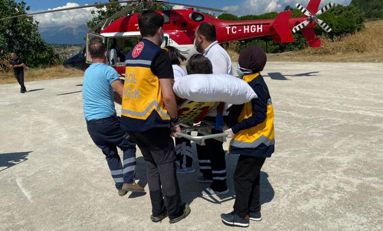 Bursa Keles’te helikopter ambulans 46 yaşındaki hasta için havalandı Bursa Keles’te helikopter ambulans 46 yaşındaki hasta için havalandı