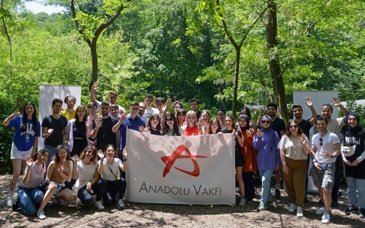 Anadolu Vakfı burs başvurularında son günler Anadolu Vakfı burs başvurularında son günler