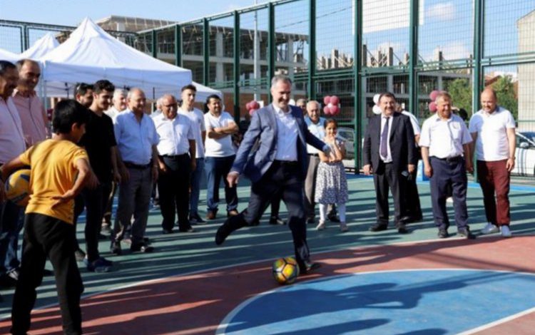 Bursa İnegöl’de Cumhuriyet Mahallesi yeni yaşam alanına kavuştu Bursa İnegöl’de Cumhuriyet Mahallesi yeni yaşam alanına kavuştu