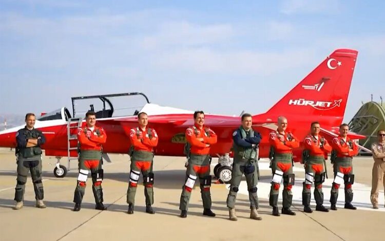 Milli yıldızımız HÜRJET artık Türk Yıldızları’nda Milli yıldızımız HÜRJET artık Türk Yıldızları’nda