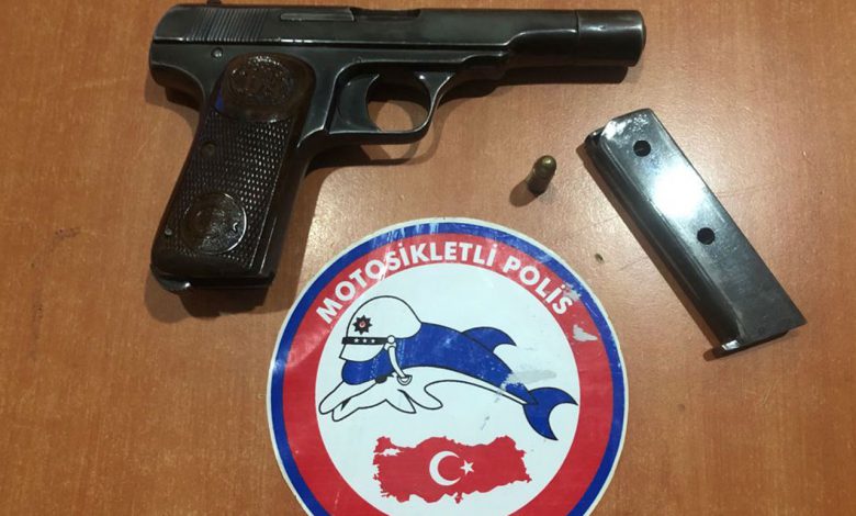 Afyonkarahisar’da motosikletli polis timlerinden asayiş uygulaması Afyonkarahisar’da motosikletli polis timlerinden asayiş uygulaması