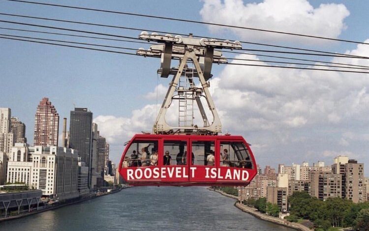 Mahattan’da kısa bir teleferik yolculuğu