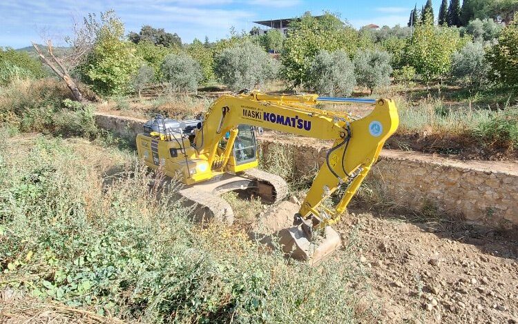 Manisa’da taşkınlara karşı temizlik