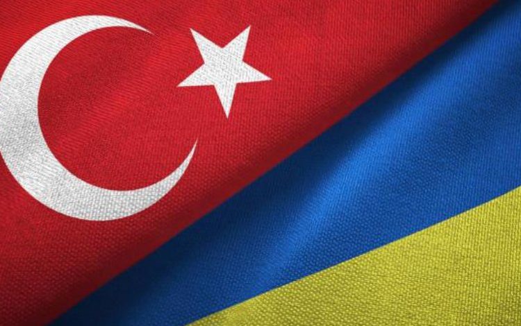 Bakan Çavuşoğlu Ukrayna’nın ‘Bağımsızlık Günü’nü kutladı