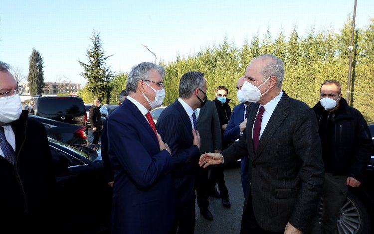 AK Parti Genel Başkanvekili Numan Kurtulmuş Sakarya’da AK Parti Genel Başkanvekili Numan Kurtulmuş Sakarya’da