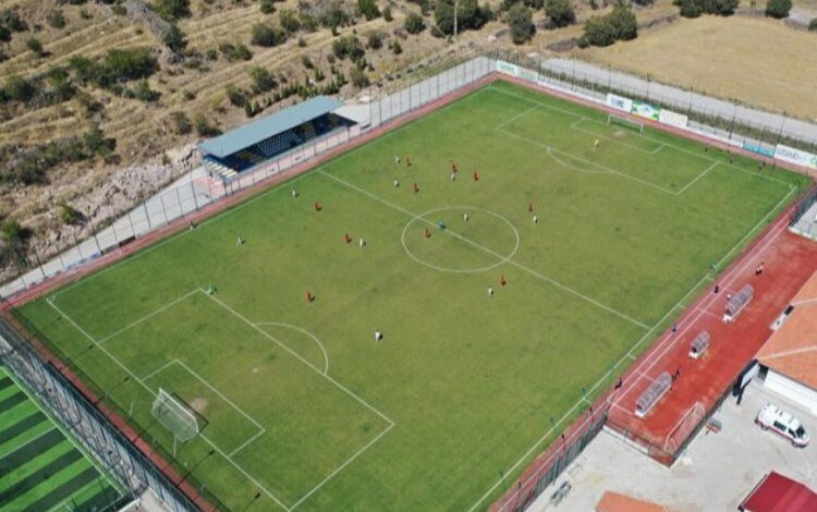 Kayserispor U19’un mabedi Hacılar Fevzi Mercan Stadyumu Kayserispor U19’un mabedi Hacılar Fevzi Mercan Stadyumu