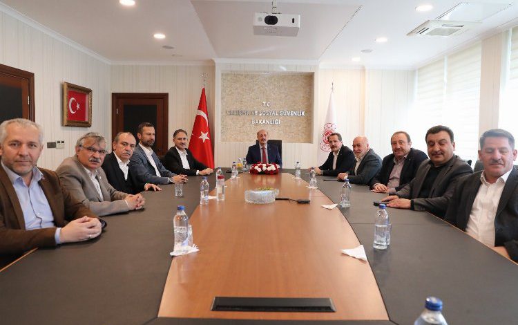 Memur-Sen: 3600 ek gösterge için mutabık kaldık