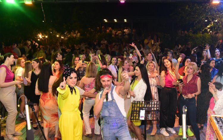 Bursalı kadınlardan 90’lar nostaljisi Bursalı kadınlardan 90’lar nostaljisi