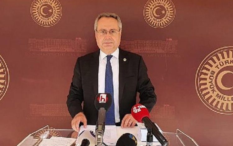 CHP’li Zeybek’ten Maun Suresine yanıt