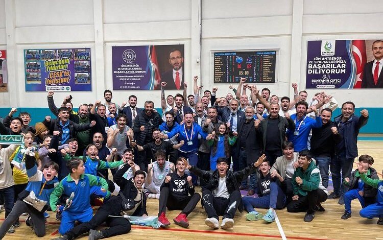 Çayırova Belediyesi yarı finalde