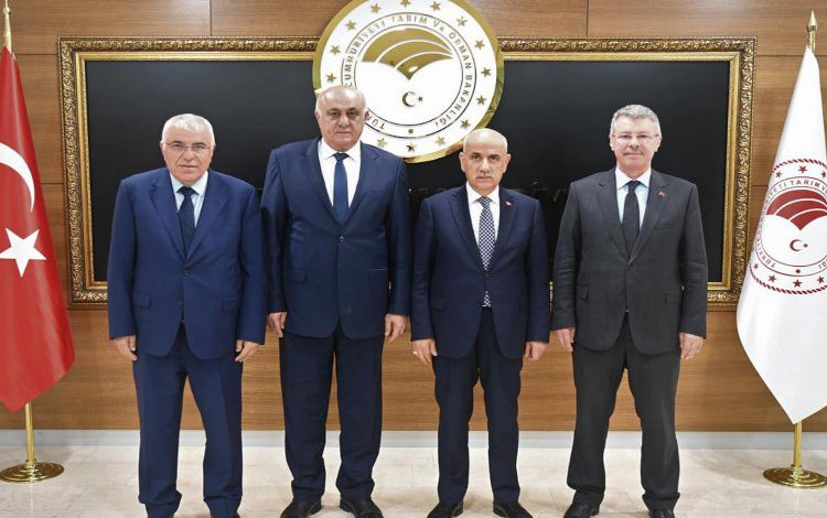 Kayserili pancarcılardan Vahit Kirişçi’ye ziyaret