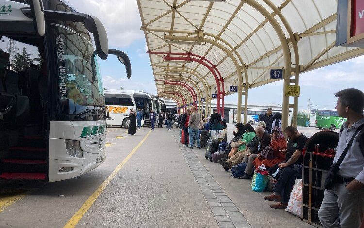 Bursa Terminali’nde bayram hareketliliği Bursa Terminali’nde bayram hareketliliği