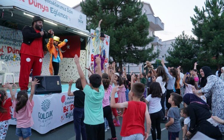 Kocaeli Gölcük’te Bi’Dünya eğlendiler Kocaeli Gölcük’te Bi’Dünya eğlendiler
