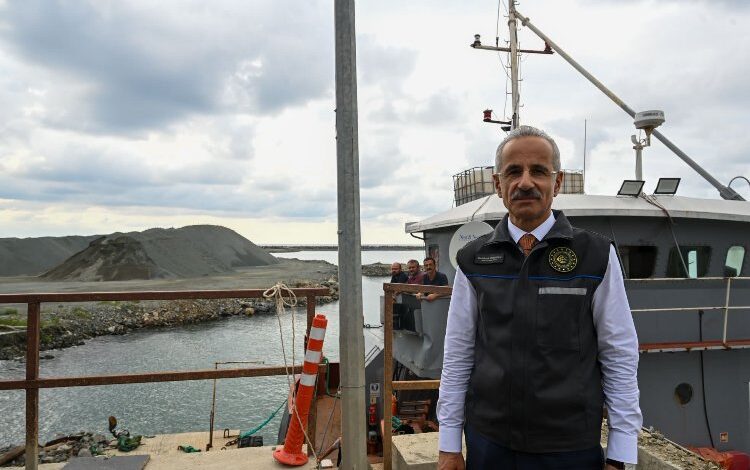 Bakan Uraloğlu: İyidere bölgenin kalkınmasına hız katacak Bakan Uraloğlu: İyidere bölgenin kalkınmasına hız katacak