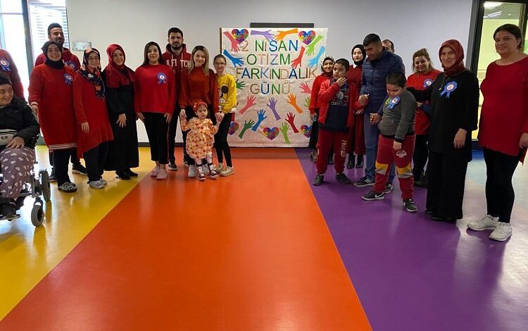 Kayseri Büyükşehir’den otizme farkındalığı