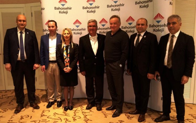 Muğla Marmaris’te eğitime bir dünya markası katılıyor