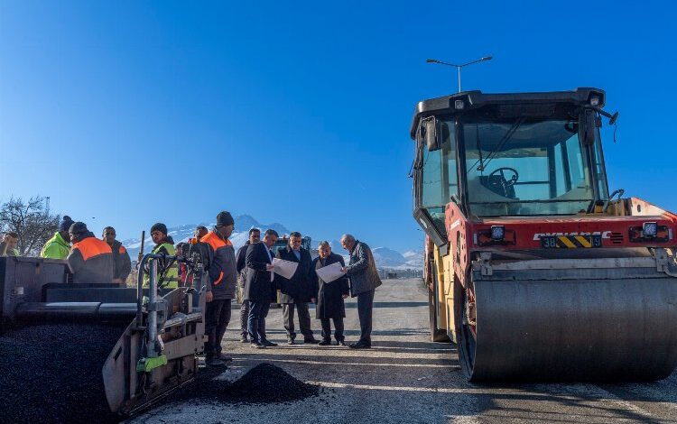 Kayseri Büyükşehir’de hizmetler ‘yol’unda