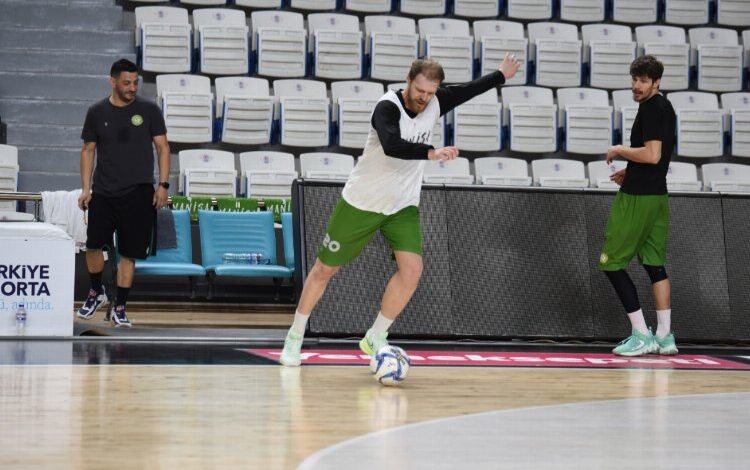 Potanın Tarzanları deplasmanda karşılacak