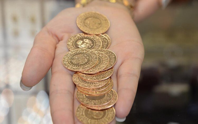 Altın fiyatları yükseliş trendinde… Sakaryalılar bu hareketliliği nasıl görüyor?