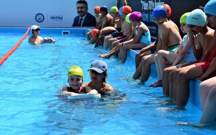 Bursa Yıldırım’da yüzme bilmeyen kalmayacak Bursa Yıldırım’da yüzme bilmeyen kalmayacak