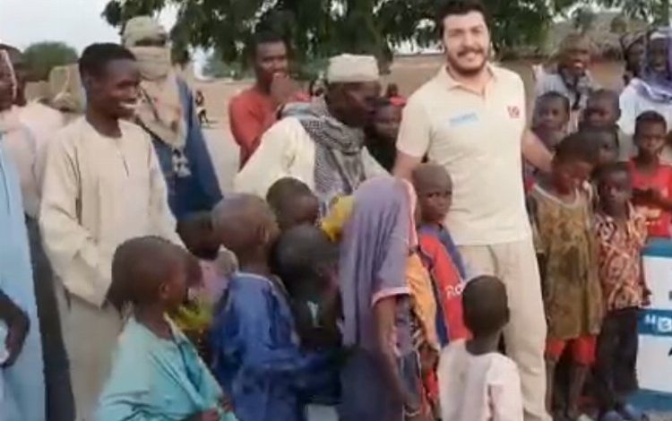 İzmirli su arıtma firmasından Kamerun’a su kuyusu kampanyası İzmirli su arıtma firmasından Kamerun’a su kuyusu kampanyası