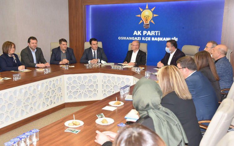Bursa’da AK Parti’den Osmangazi istişaresi