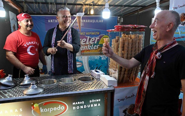 Türkiye’nin tüm renkleri Muratpaşa’da Türkiye’nin tüm renkleri Muratpaşa’da