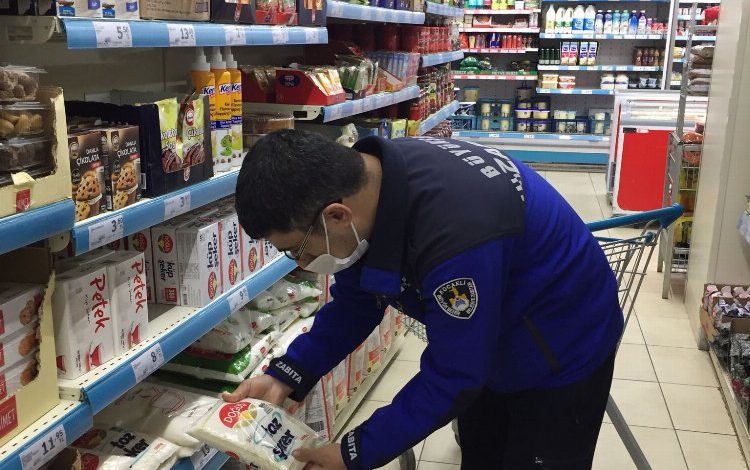 Kocaeli Kartepe ve Derince’de market denetimi Kocaeli Kartepe ve Derince’de market denetimi
