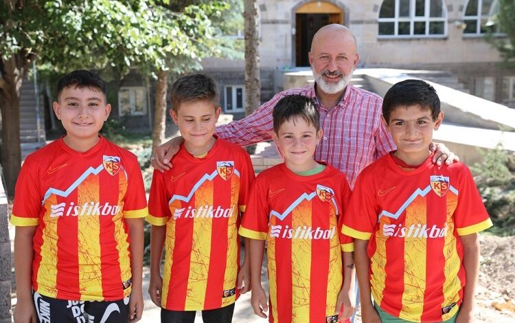 Kayseri Kocasinan’dan çocuklara yeni park Kayseri Kocasinan’dan çocuklara yeni park