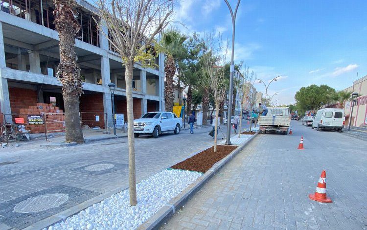 Manisa Kırkağaç Caddeleri güzelleşiyor Manisa Kırkağaç Caddeleri güzelleşiyor