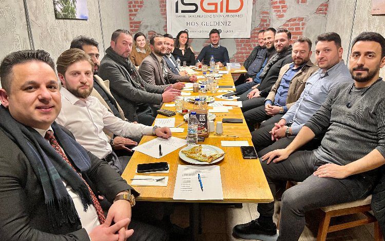 İstanbul’da Samsunlu genç iş insanları buluştu