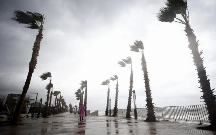 Meteoroloji uyardı: Sel, hortum, fırtınaya dikkat!