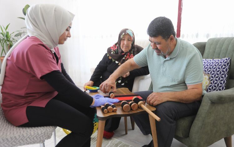 Gaziantep’te Büyükşehir’den evde fizik tedavi hizmeti Gaziantep’te Büyükşehir’den evde fizik tedavi hizmeti