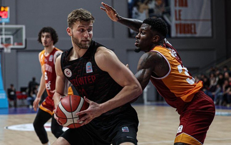 Potanın Tarzanları Luther’i kadrosuna kattı