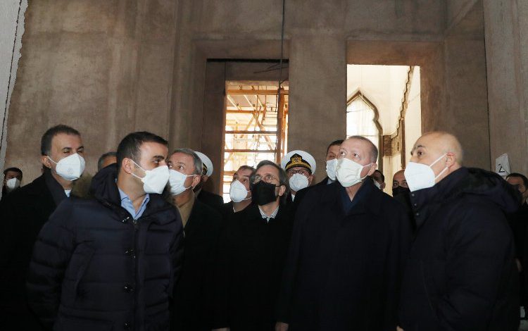 Cumhurbaşkanı Erdoğan’dan Divanhane binasına inceleme Cumhurbaşkanı Erdoğan’dan Divanhane binasına inceleme