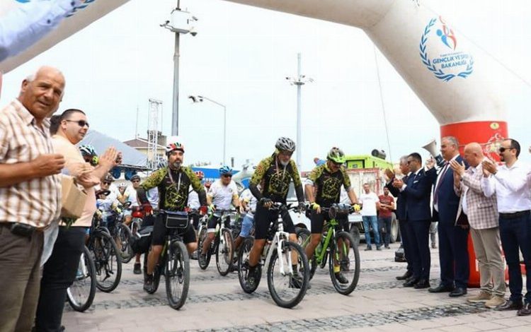 Edirne Enez’de Bisiklet Festivali sona erdi Edirne Enez’de Bisiklet Festivali sona erdi