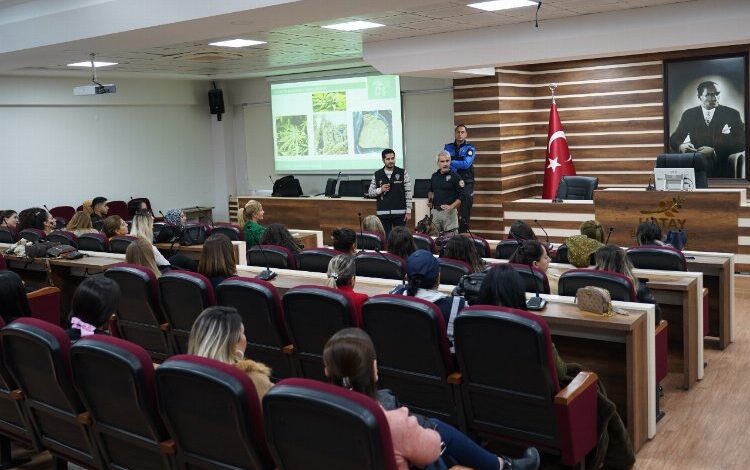 Hatay Büyükşehir personeline KADES eğitimi