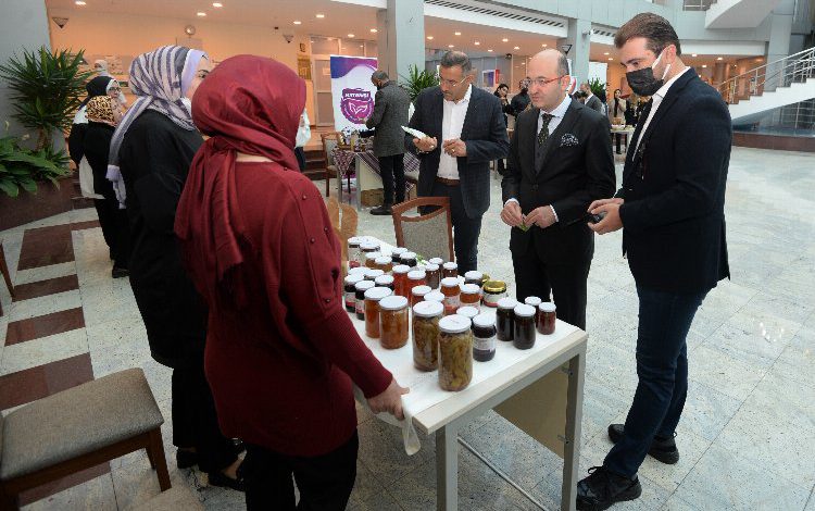Bursa’da kadın girişimciler satın almacılarla buluştu Bursa’da kadın girişimciler satın almacılarla buluştu