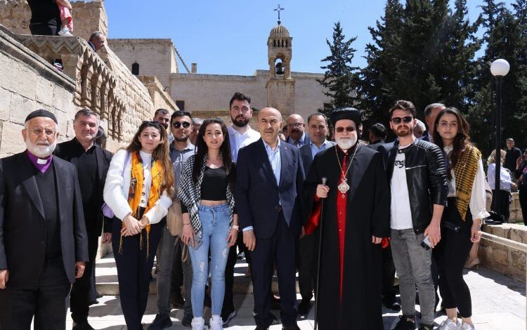 Mardin Valisi Mahmut Demirtaş’tan Süryanilere kutlama