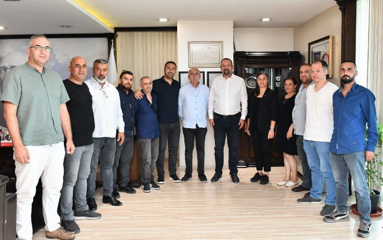 Çiğli’de işçi maaşlarına yüzde 35 iyileştirme Çiğli’de işçi maaşlarına yüzde 35 iyileştirme