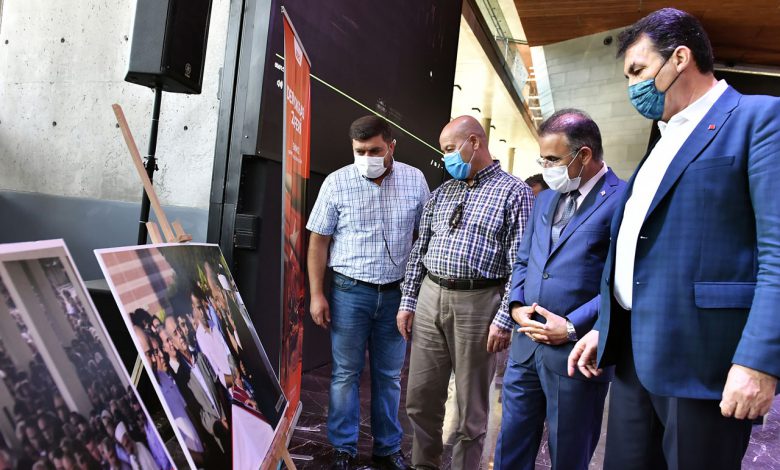 Bursa Osmangazi’de 15 Temmuz sergisi Bursa Osmangazi’de 15 Temmuz sergisi