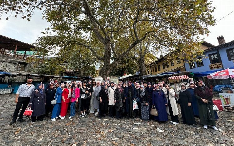 Kütahyalı Evliya Çelebi’nin torunlarına Bursa gezisi