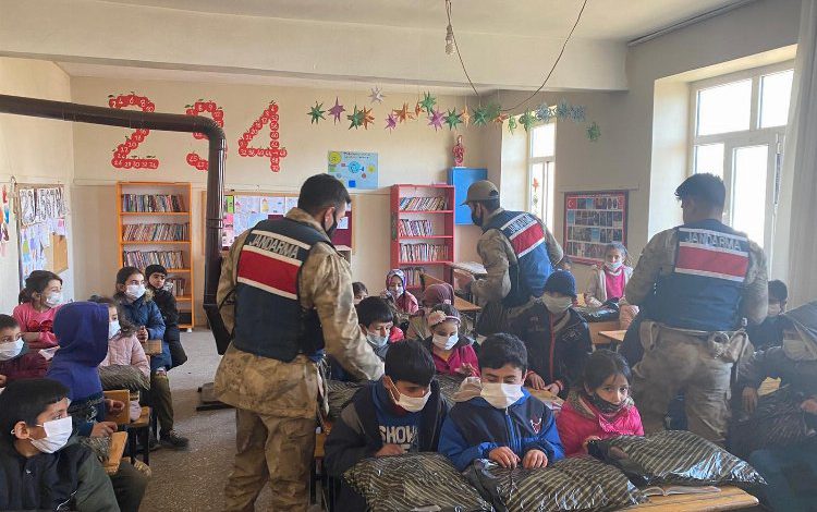 Adıyaman’da jandarmadan örnek davranış