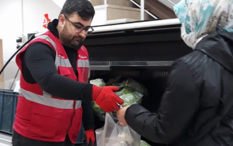 İzmit’te hasadı yapılan mantarlar dağıtıldı