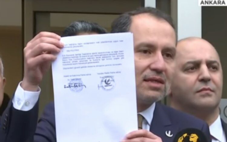 Fatih Erbakan adaylıktan çekildi… Cumhur İttifakı’na katıldı