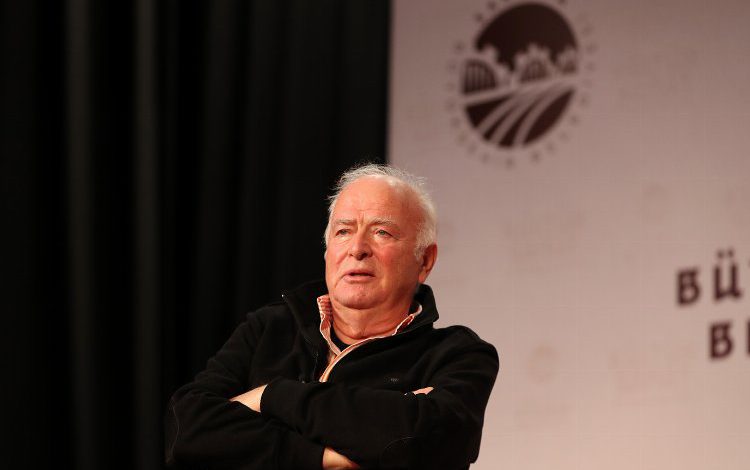 Şansal Büyüka: ” Sakaryaspor hayatımın rengi” Şansal Büyüka: ” Sakaryaspor hayatımın rengi”