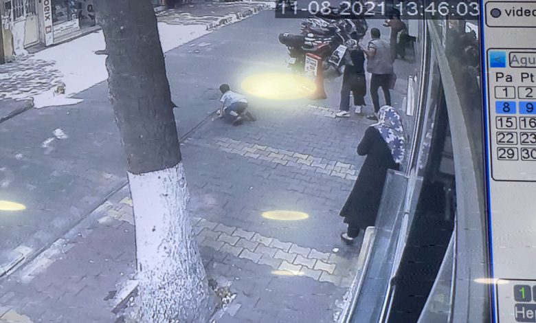 Adıyaman’da karşıya geçen çocuğa motosiklet çarptı! Adıyaman’da karşıya geçen çocuğa motosiklet çarptı!