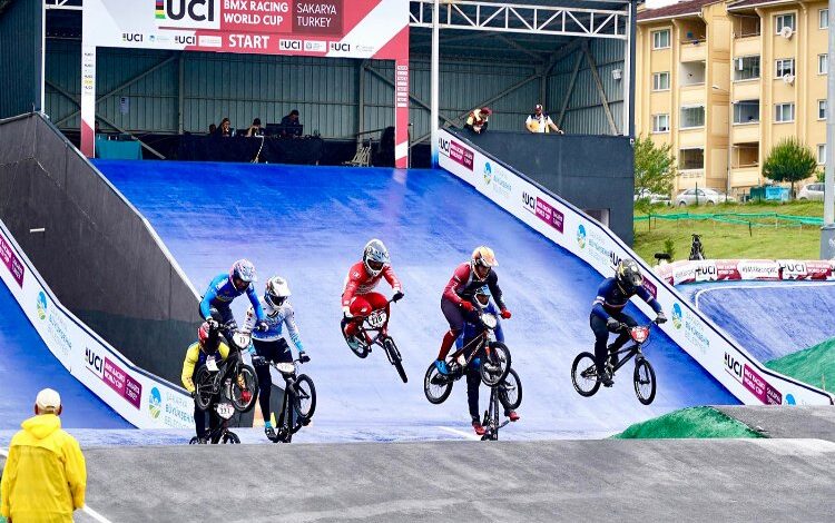 Dünyanın en iyileri Sakarya’da pedal çeviriyor Dünyanın en iyileri Sakarya’da pedal çeviriyor